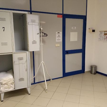 Melaya Budget Hostel Фару Экстерьер фото