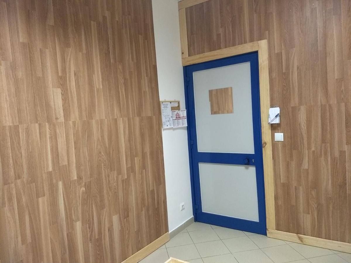 Melaya Budget Hostel Фару Экстерьер фото