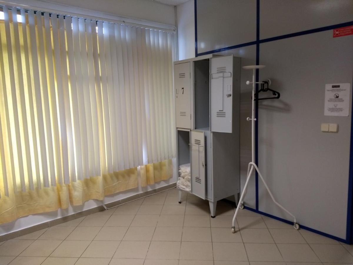 Melaya Budget Hostel Фару Экстерьер фото
